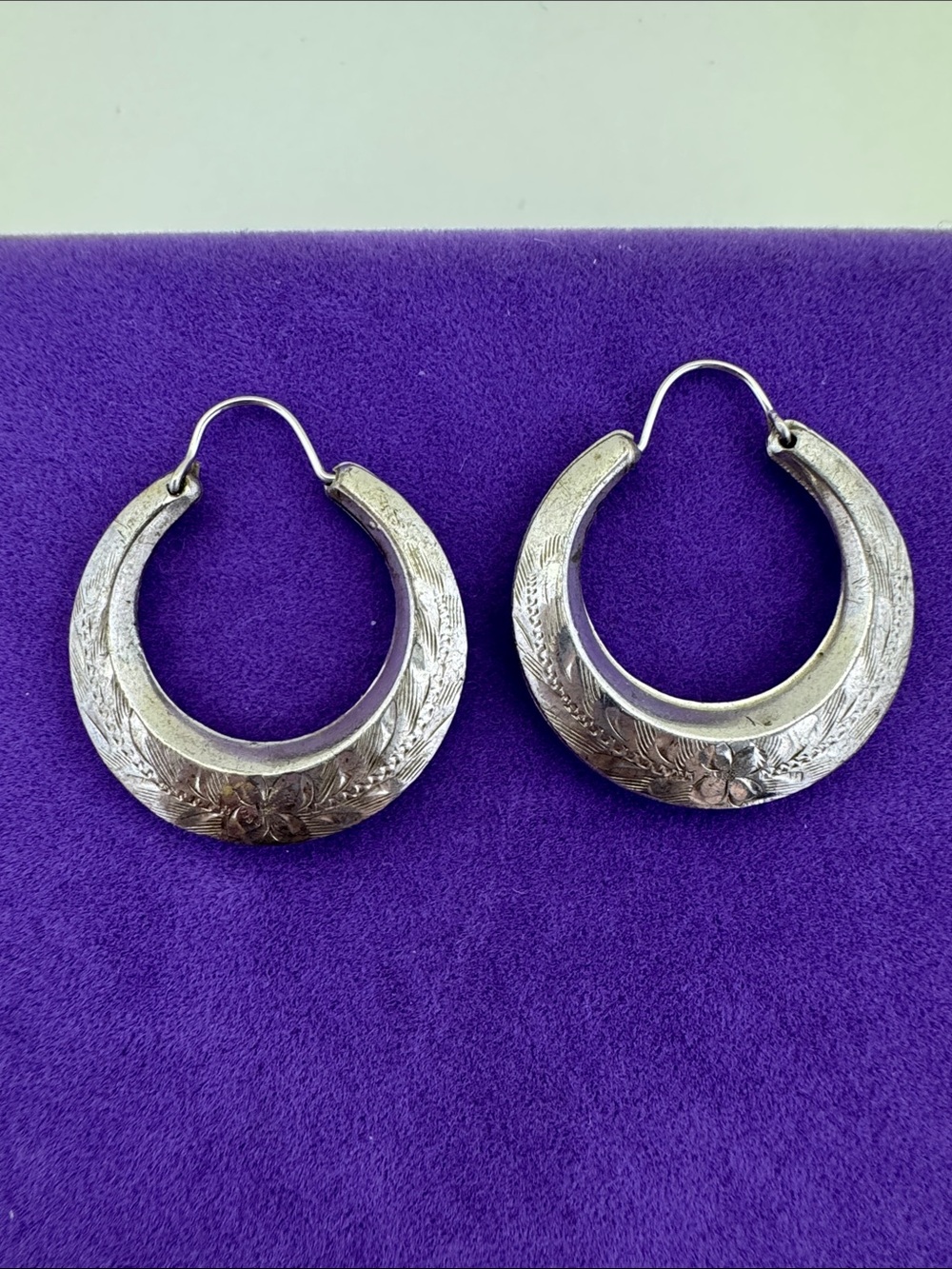 💛 Vintage Sterling Silver Floral Engraved Hoop Earrings | Botanical Beauty 925